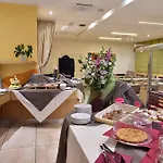 Ξενοδοχείο Tati