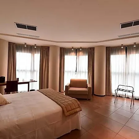 Tati Hotel 4*