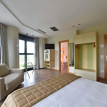 Tati Hotel