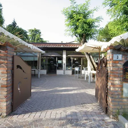 Hotel Tati